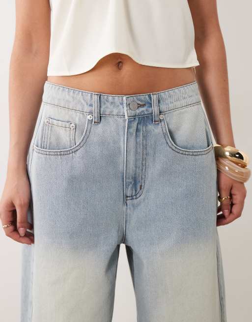Missy Empire – Ljusblå jeans med barrelben i bomullslook, 4 av 5