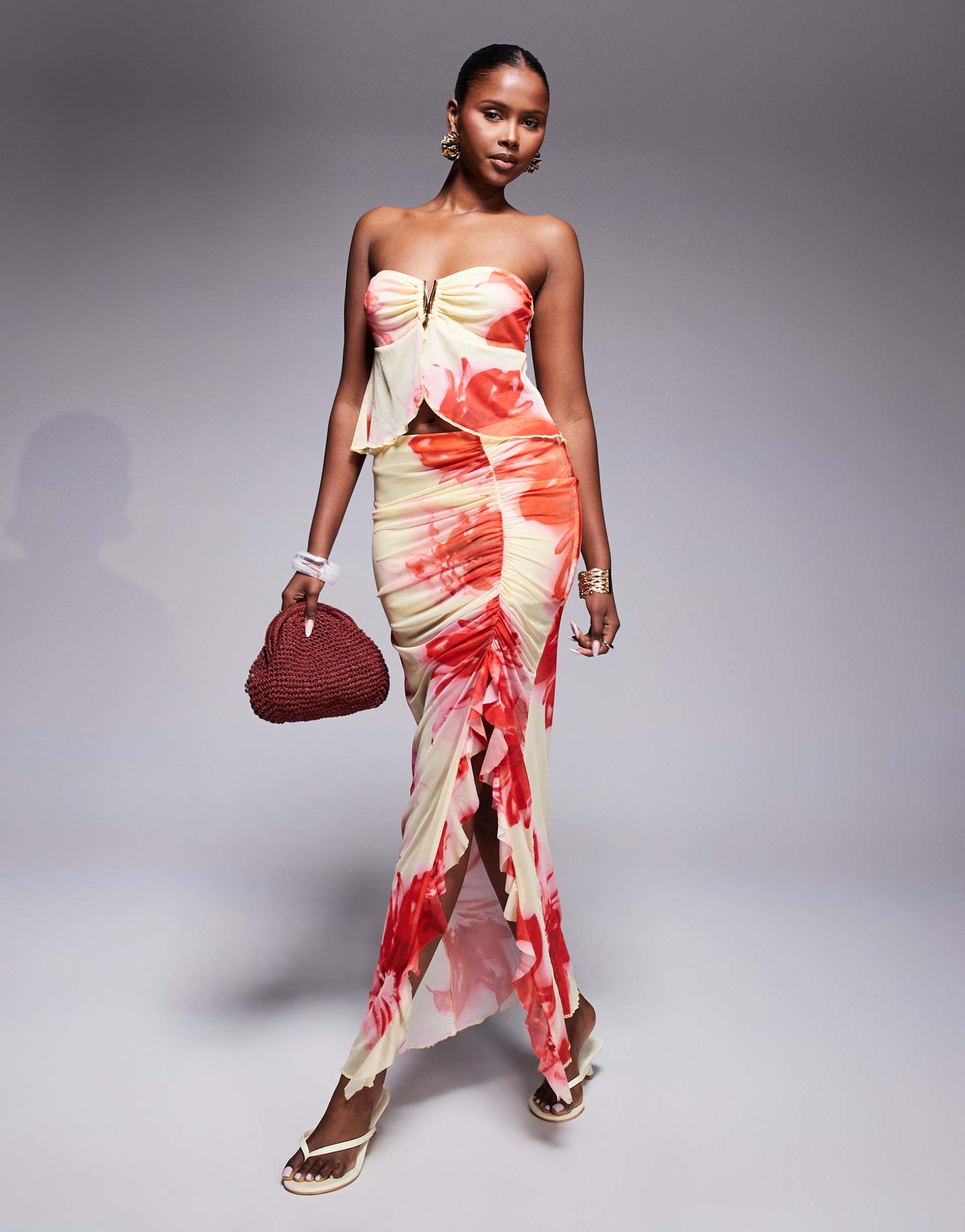 missy empire mesh ruched side ruffle split maxi skirt in yellow & pink flower print - part of a set