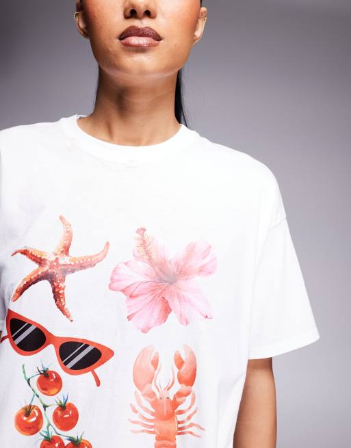 Missy Empire – Oversize-T-Shirt in Weiß mit roten Motiven, 3 von 4