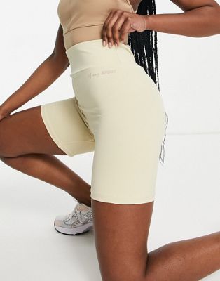 Short legging Missy Empire - Short de sport froncé sur l'arrière - Crème