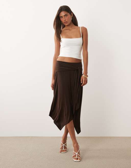 Missy Empire - Top aderente bianco con spalline sottili, 3 di 4