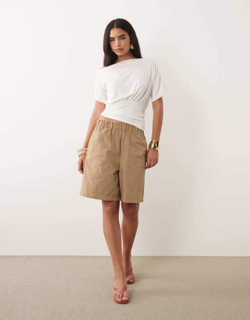 Missy Empire - Top doux cintré à la taille à épaules dénudées - Blanc, 2 de 4