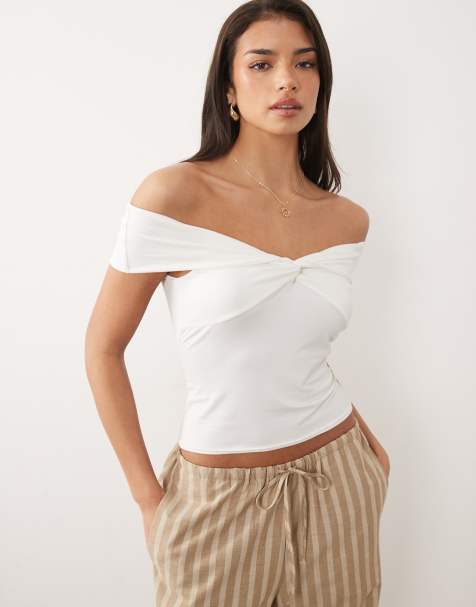 Missy Empire - Top en modal doux avec encolure Bardot et décolleté en cœur - Blanc - view 1