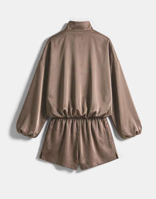 Missyempire combishort en satin à col cheminée, ourlet boule et manches, chocolat, 6 de 8