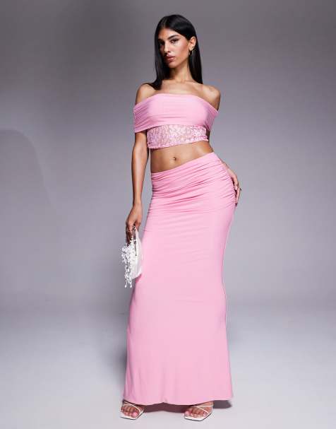 Missyempire - Coordinato rosa con gonna lunga e top in pizzo sinuoso con scollo alla bardot profondo - view 1