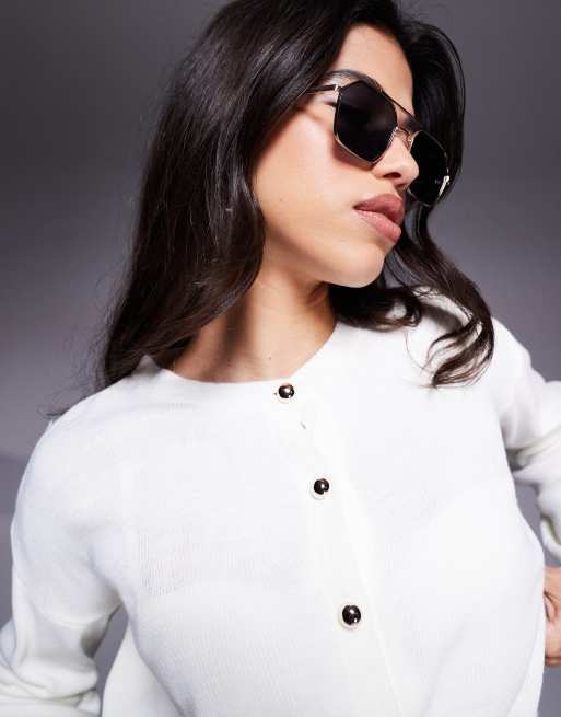 Missyempire cropped button through cardigan in cream, 2 of 4