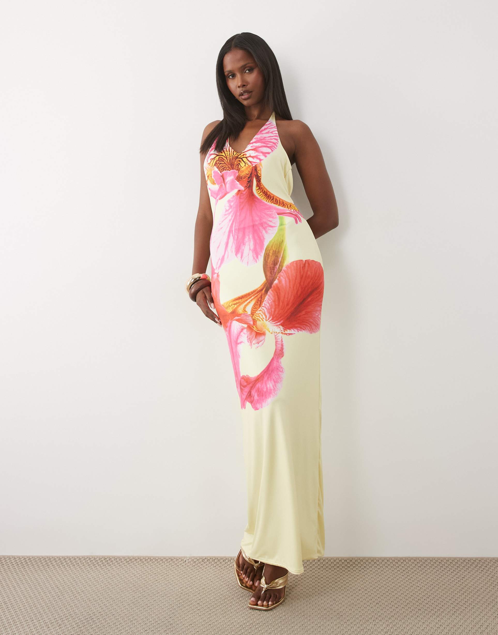 missyempire double sculpted slinky plunge halter neck maxi dress in lemon & hot pink flower print