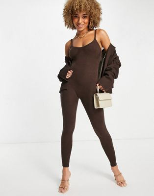 Missyempire knitted strappy jumpsuit in chocolate