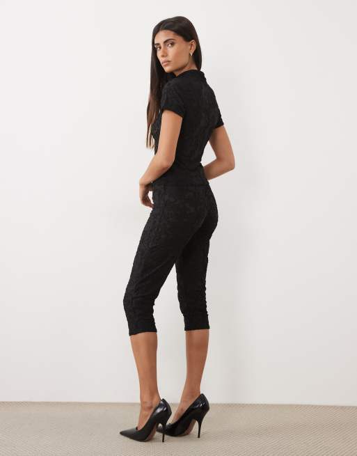 Missyempire lace capri trousers co-ord in black, 4 of 5