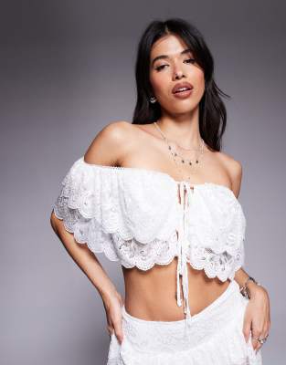 Missyempire Lace Ruffles Off The Shoulder Top