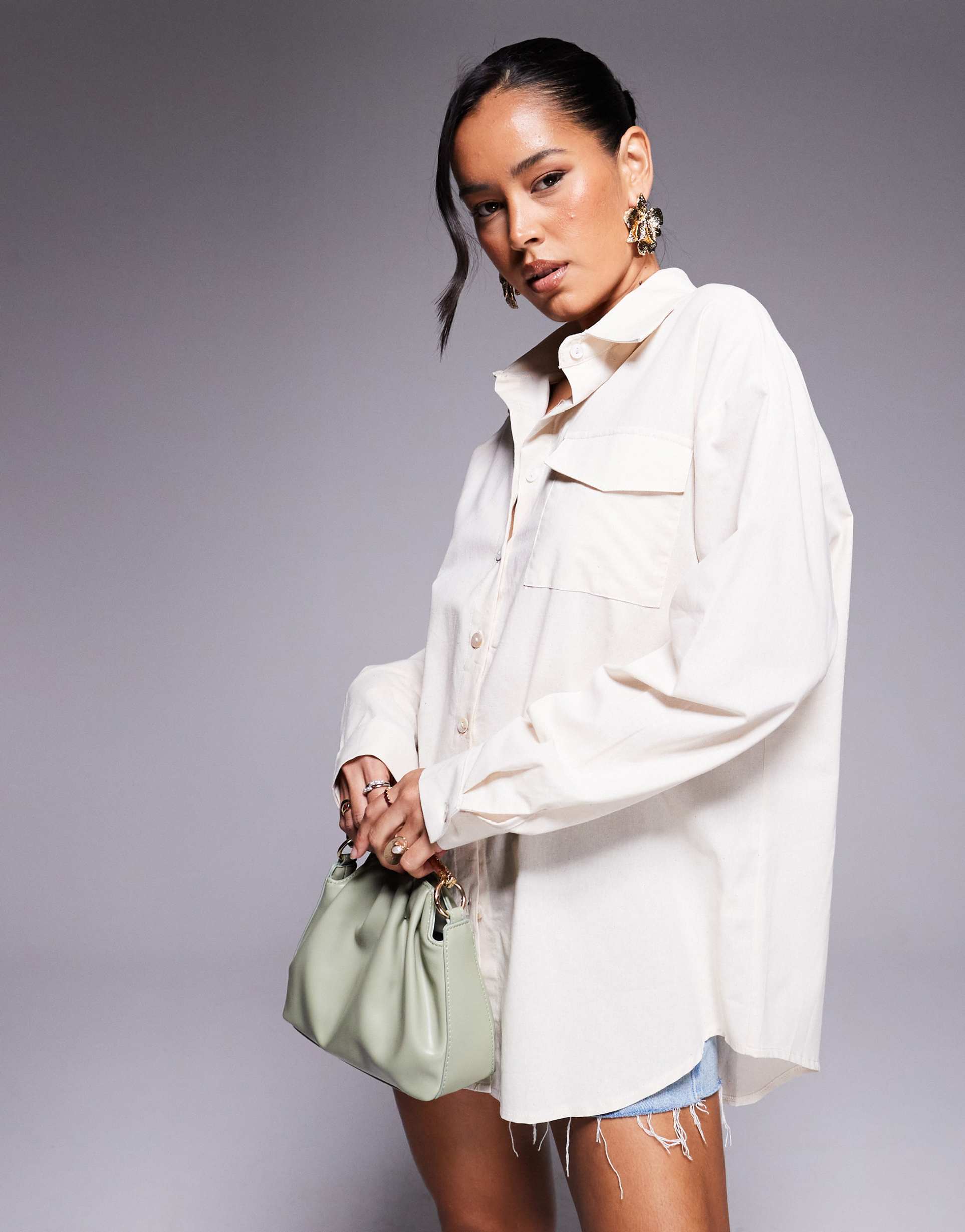 missyempire linen look pocket front shirt in cream