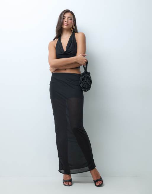 Missy Empire – Neckholder-Oberteil und Rock aus Netzstoff in Schwarz, 2 von 3