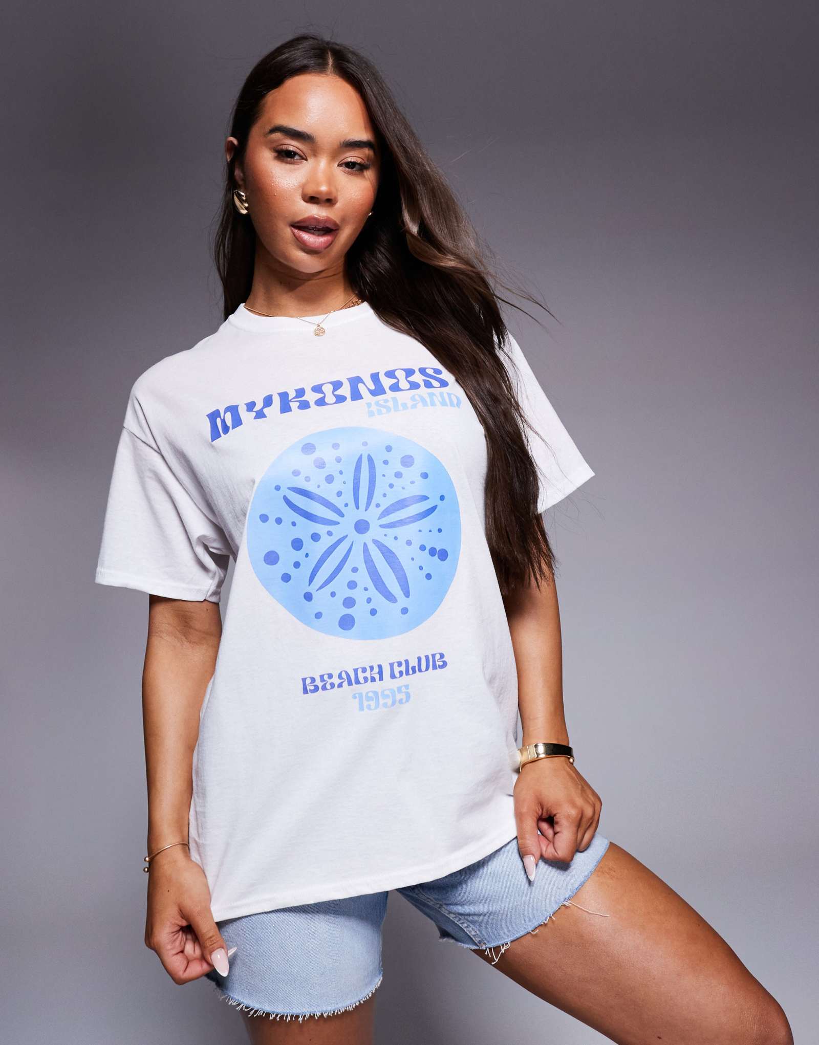 Белая футболка оверсайз с графическим рисунком Missyempire Mykonos Beach Club белого цвета