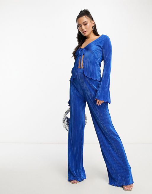 In The Style Plus exclusive plisse wide leg trouser co-ord in blue