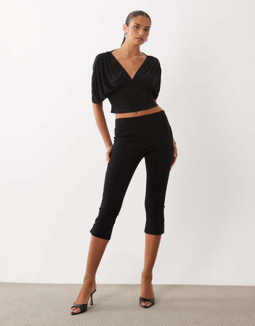 Missyempire slinky v neck batwing top in black, 2 of 4