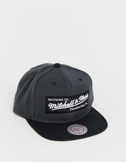 Mitchell & Ness box logo snapback cap in black