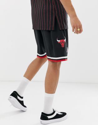 bulls shorts mitchell ness