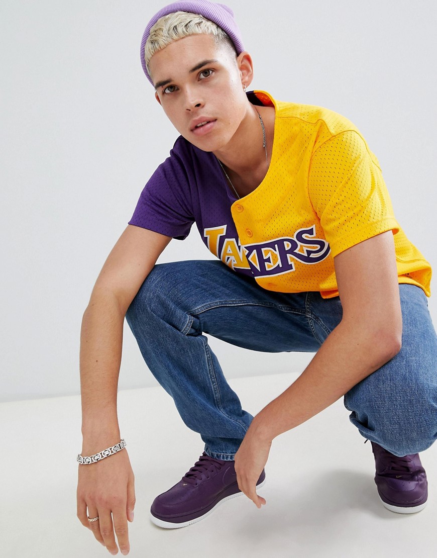 Mitchell & Ness - L.A. Lakers - T-shirt in rete divisa con bottoni davanti blu e gialla-Viola
