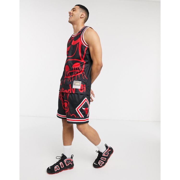 Mitchell & Ness x NBA Chicago Bulls Big Face 5.0 Black & Red Shorts