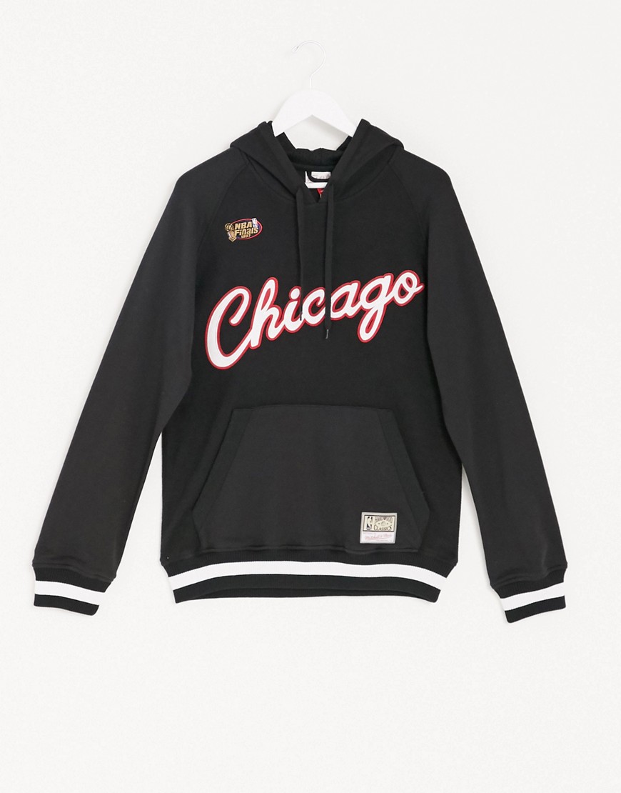 Mitchell & Ness NBA Chicago Bulls Gametime hoodie in reverse french terry in black