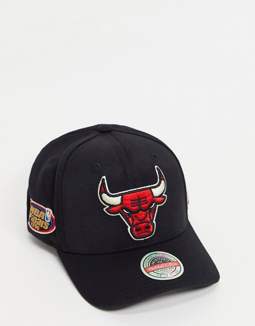 Mitchell & Ness NBA Chicago Bulls the jockey redline cap in black