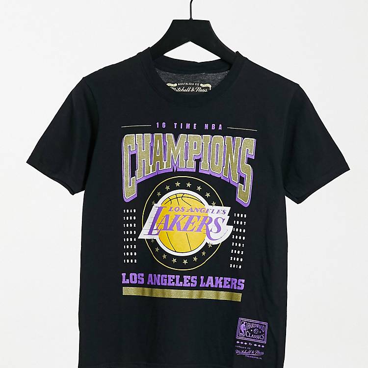 Sweatshirt Classics Graphics branco preto NBA LA Lakers champions t |  Cra-wallonieShops - shirt in black - Napapijri logo-patch pullover hooded  jacket Rot