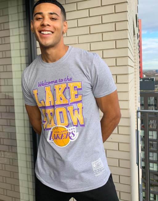 Men's Mitchell & Ness Los Angeles Lakers NBA Lake Show Graphic T