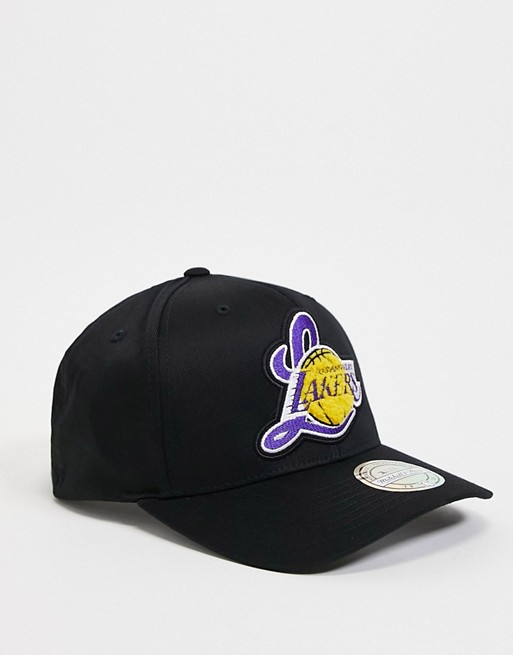Mitchell & Ness NBA LA Lakers letterman cap in black