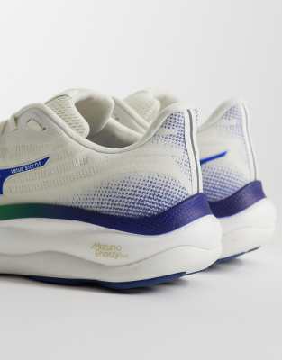 Mizuno Logo-print Sneakers In White