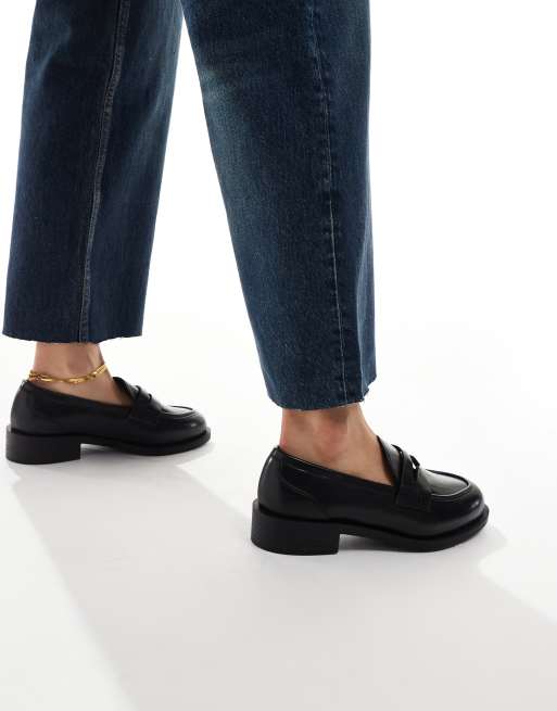 Mocasines clásicos negros Nonnie de RAID Wide Fit, 3 de 4