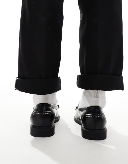 Mocasines clásicos negros y blancos de ASOS DESIGN, 2 de 4