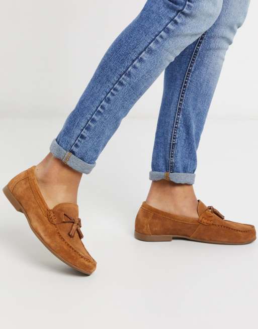 Mocasines color tostado con borlas de Topman
