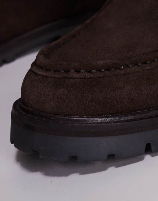 Mocasines marrones con suela gruesa y cordones de ante Presley de Schuh, 3 de 4