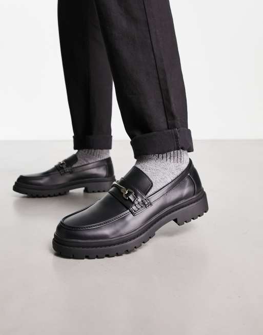 Mocasines con anilla en forma de D y de cuero sintético de New Look ASOS