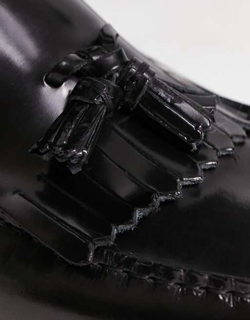 Mocasines negros con detalle de borlas de cuero pulido de ASOS DESIGN, 4 de 4