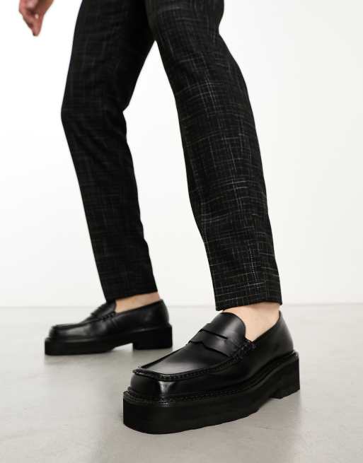 Mocasines negros con suela gruesa de cuero Cali de WALK LONDON