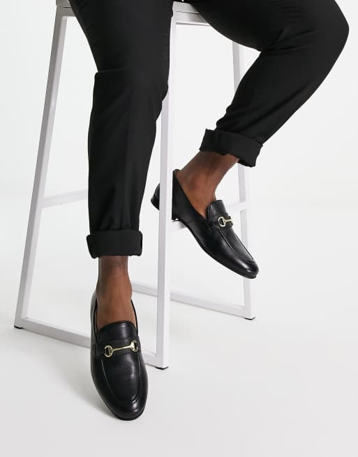 Mocasines negros de cuero granulado con bridón Terry de WALK LONDON, 3 de 4