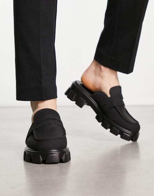 Mocasines negros estilo mules Chester de Public Desire Man