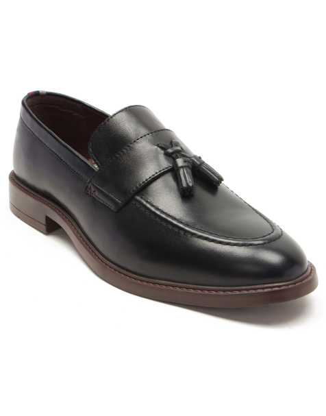 Mocasines negros sin cierres con detalle de borlas de cuero Clayton de Thomas Crick - view 1