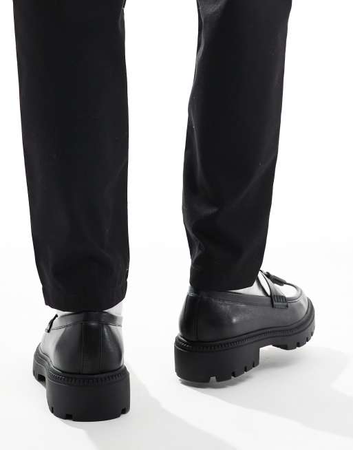Mocasines Penny negros con diseño en contraste de ASOS DESIGN, 2 de 4