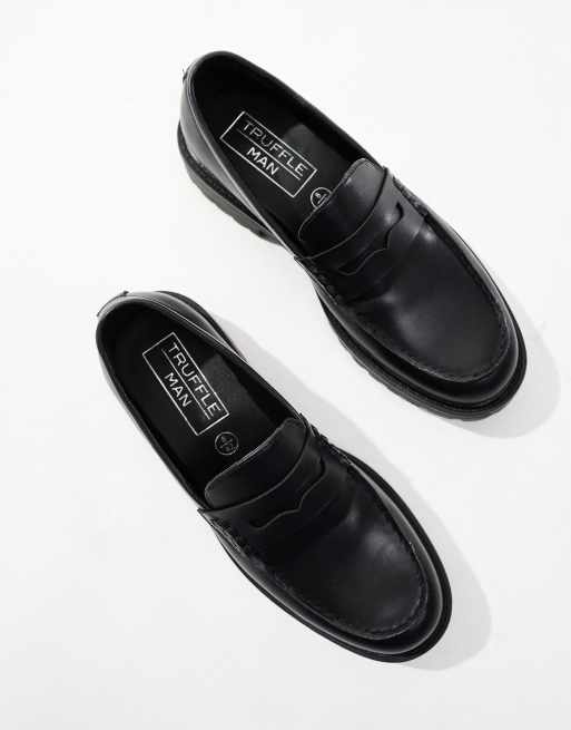 Mocasines Penny negros con suela gruesa de Truffle Collection, 2 de 4