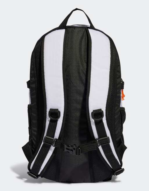 Mochila blanca de 20 l Adventure de adidas Originals ASOS