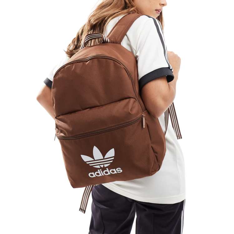 Mochilas adidas marrón clearance