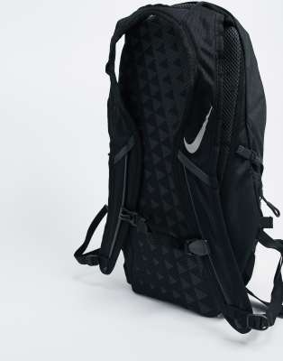 mochila running nike