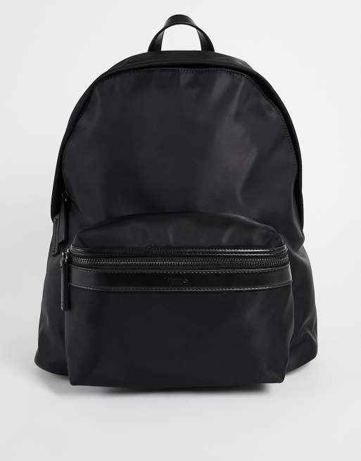 Mochila negra de Dune
