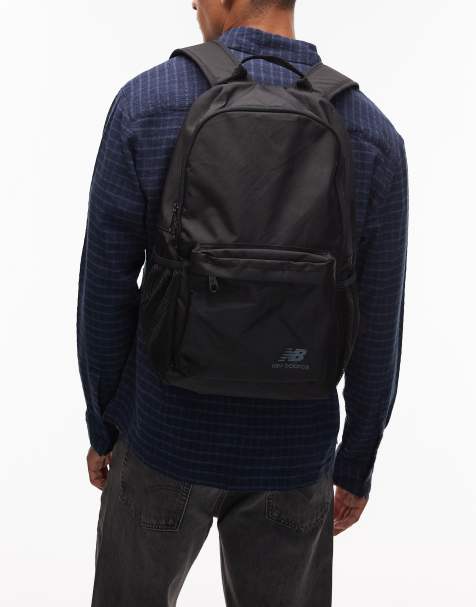 Mochila negra de New Balance - view 1