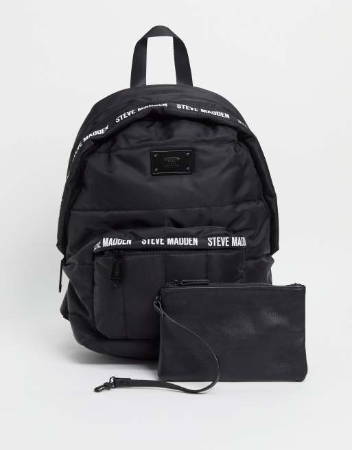 Mochila negra 2024 steve madden