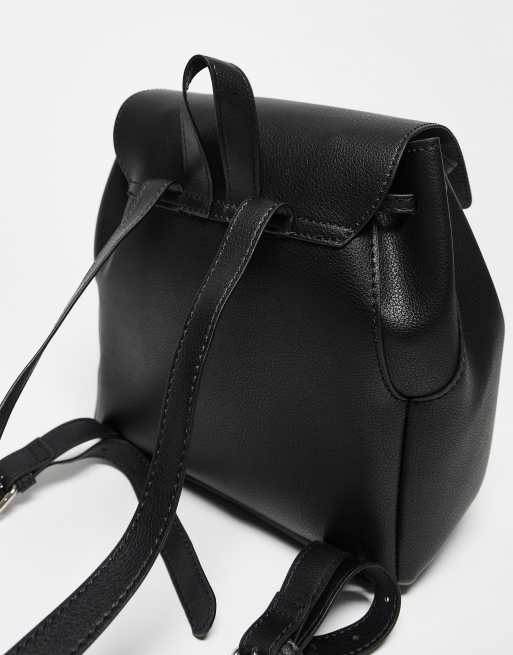 Mochila negra minimalista suave de ASOS DESIGN , 4 de 4