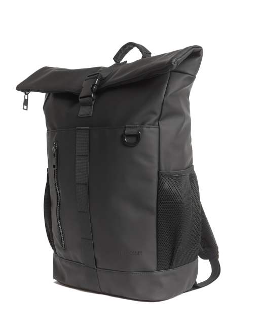 Mochila negro azabache z865 con parte superior enrollable de tejido resistente al agua de Lyle & Scott, 7 de 7