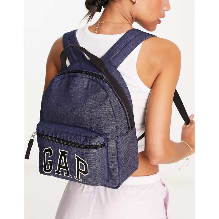 Mochila vaquera peque a de GAP ASOS